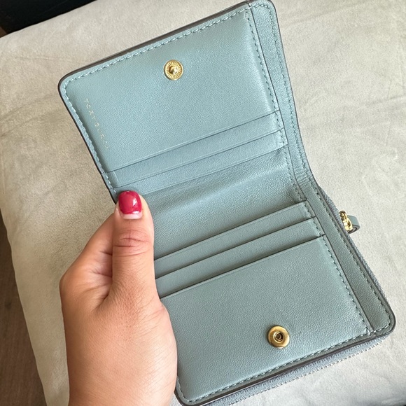 Tory Burch Bi-Fold wallet - Picture 3 of 6